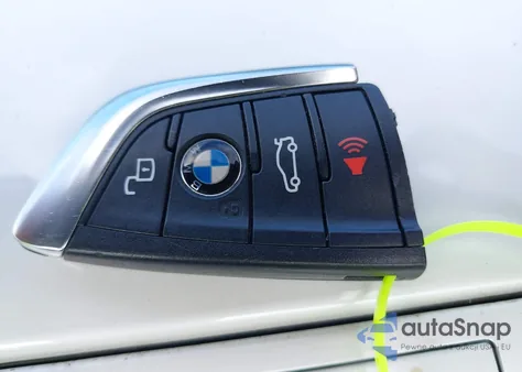 2020 BMW 330I z USA, uszkodzony, nr VIN 3MW5R1J04L8B34579